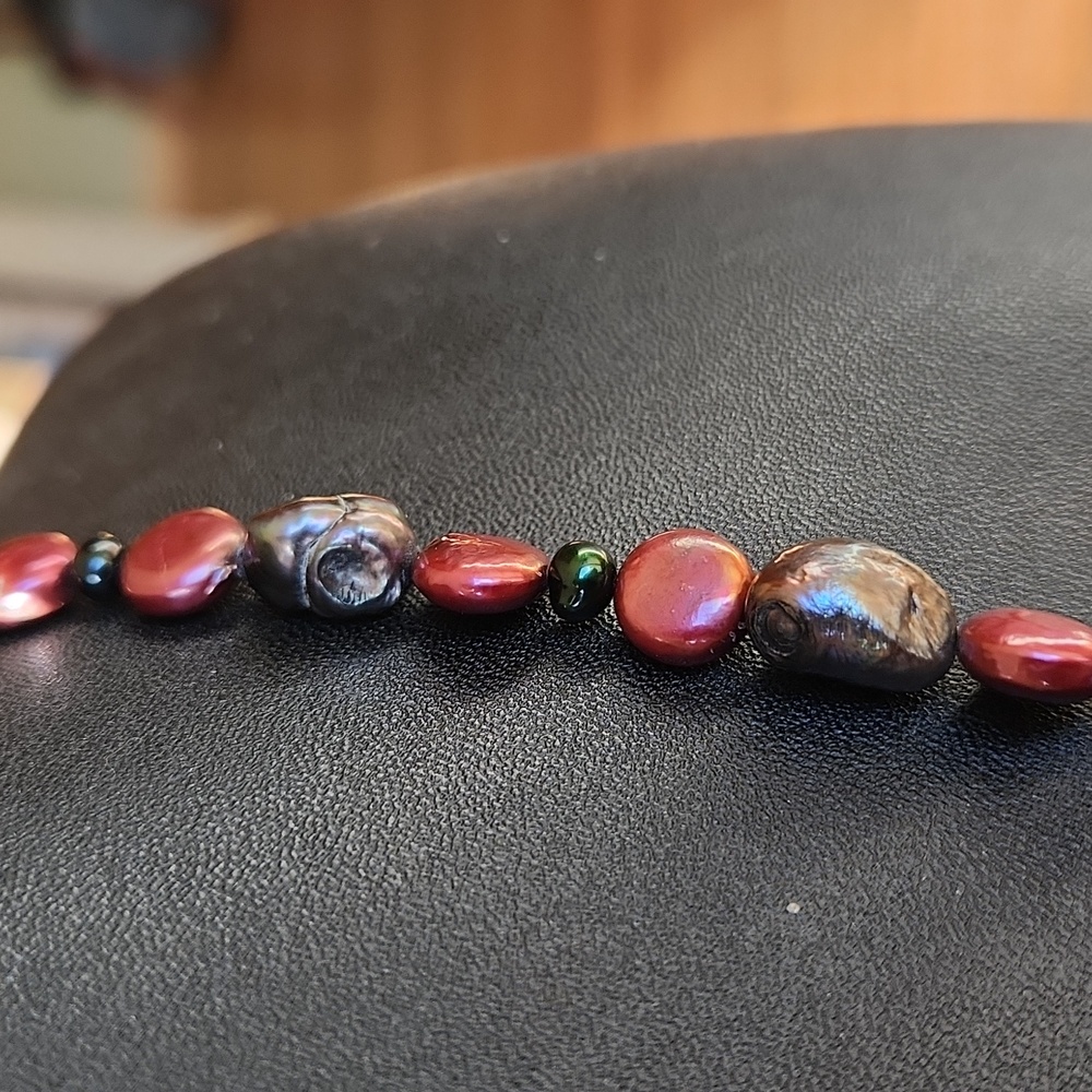 Cloisonne Puff Pendant Necklace - Picture 3 of 4